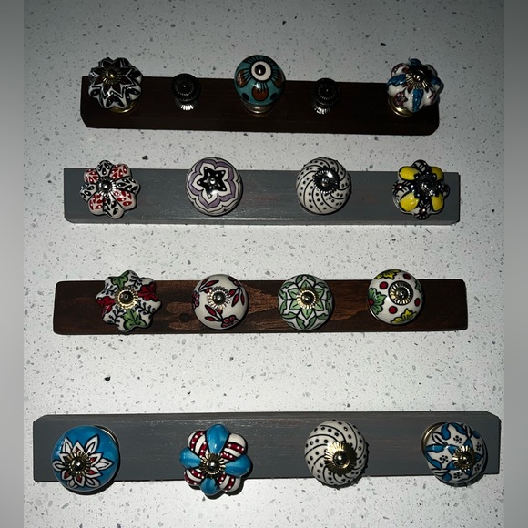 Mak's Rax (C) - Picture 2 of 5